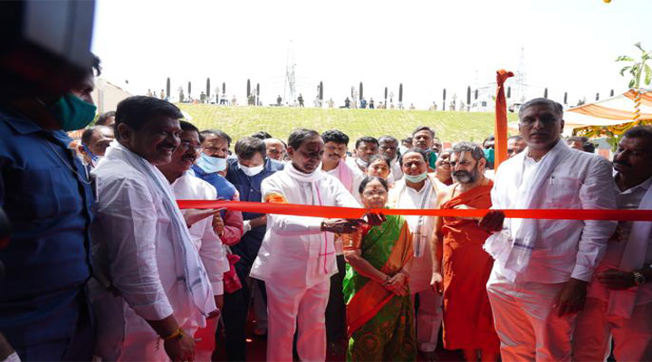 కొండపోచమ్మ రిజర్వాయర్‌ ను ప్రారంభించిన కేసీఆర్‌