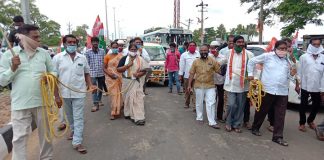 బీజేపీ పై నిప్పులు చెరిగిన ఎమ్మెల్యే సీతక్క