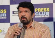 పోసానిపై దాడికి పవన్ అభిమానుల యత్నం