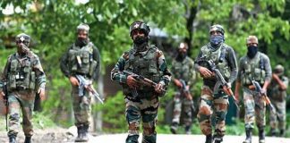 ఎన్ కౌంటర్ లో ముగ్గురు ఉగ్రవాదులు హతం