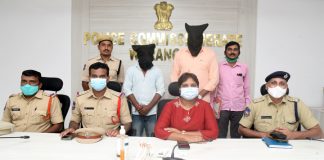 క్రికెట్ బెట్టింగ్ కు పాల్పడుతున్న ఇద్దరు అరెస్ట్