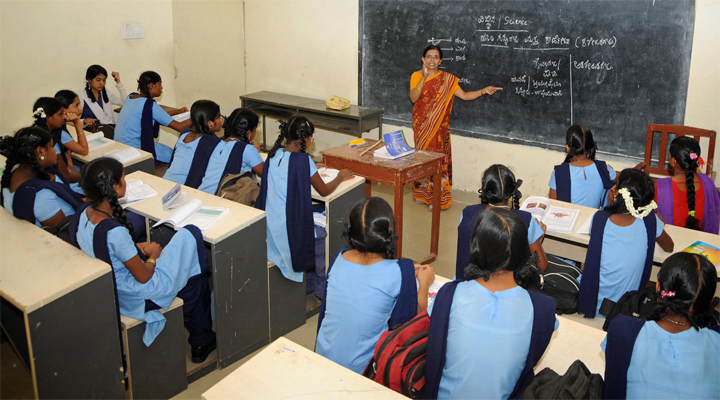 త్వరలో టీచింగ్, నాన్ టీచింగ్ పోస్టుల భర్తీ