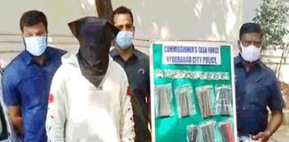 పోలీసుల కస్టడీలో టోనీ