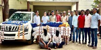 ఖరీదైన కారులో తరలిస్తున్న గుట్కా పట్టివేత