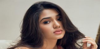 కృతి ఆ చాన్స్ కోసమే ఎదురుచూస్తుందట