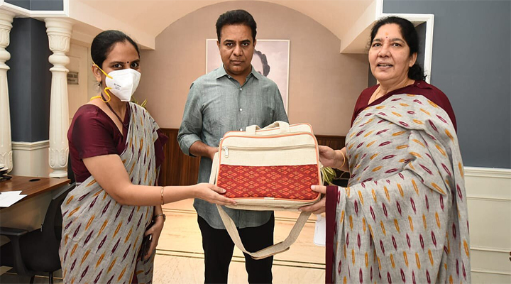 తెలంగాణ అంగన్వాడీలకు మరో అరుదైన గౌరవం