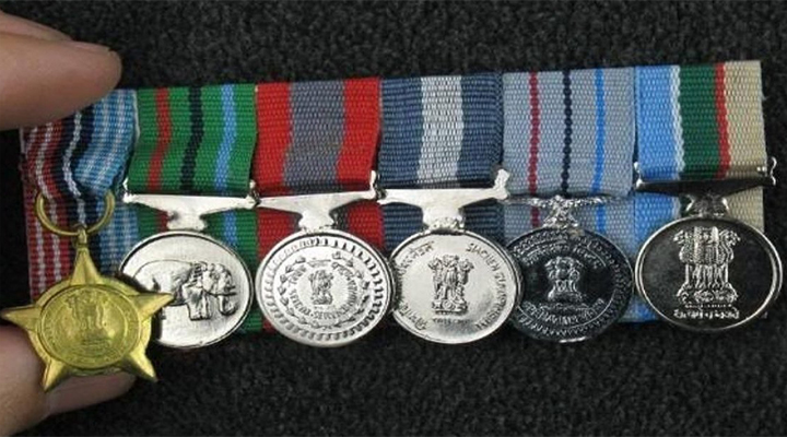 పోలీస్ ఆఫీసర్లకు పీపీఎం, పీఎం మెడల్స్