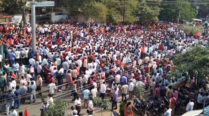 కొత్త జిల్లాల ఏర్పాటుపై ఏపీలో నిరసనలు..