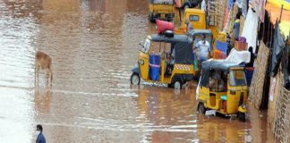 జంట నగరాల్లో దంచికొట్టిన వర్షం