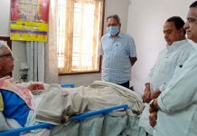 పి.నర్సారెడ్డిని పరామర్శించిన ఇంద్రకరణ్ రెడ్డి