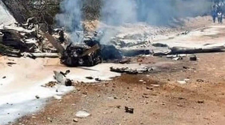 కూలిన పర్యాటకుల విమానం..7గురు మృతి