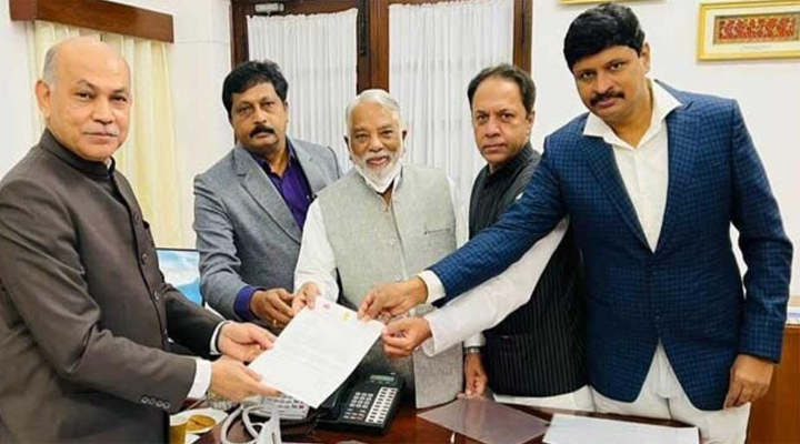 ప్రధానిపై టీఆర్ఎస్ ప్రివిలేజ్ మోషన్