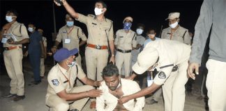 మానవత్వాన్ని చాటుకున్న వరంగల్ సీపీ