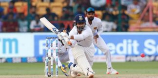 టాప్ 10లో మొదటి భారత వికెట్ కీపర్ గా పంత్