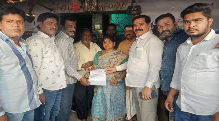 పేదల ఆరోగ్యానికి టీఆర్ఎస్ అండ : దాస్యం