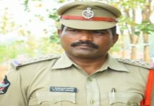 ఎస్పీ పేరుతో వసూళ్లు.. పరారీలో సీఐ