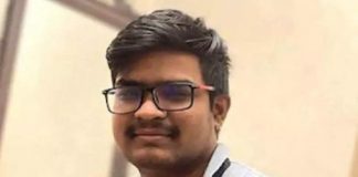 బాంబు దాడిలో భారత విద్యార్థి మృతి