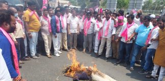 వినకుంటే బీజేపీకి నూకలు తినిపిచ్చుడే : దాస్యం