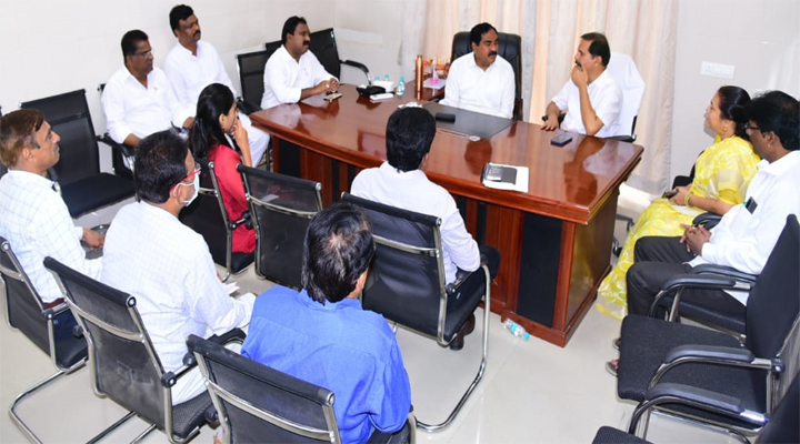 20న వరంగల్ లో మంత్రి కేటీఆర్ పర్యటన 1 20న వరంగల్ లో మంత్రి కేటీఆర్ పర్యటన