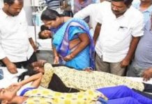 గురుకుల స్కూళ్లో 44 మంది విద్యార్థులకు అస్వస్థత