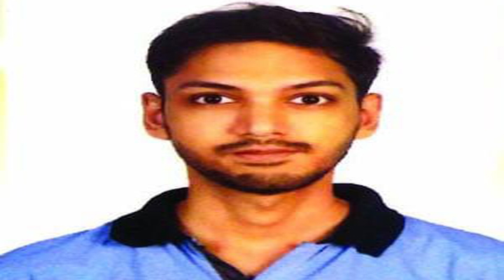 సత్తాచాటిన సిక్కోలు కుర్రాడు