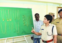 ముగ్గురు చైన్ స్నాచర్లు అరెస్టు