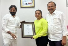 తొలి మహిళా క్రికెట్ కోచ్ ఎవరో తెలుసా ?