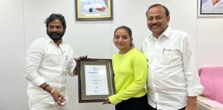 తొలి మహిళా క్రికెట్ కోచ్ ఎవరో తెలుసా ?