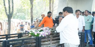 కైకాల అంత్యక్రియలకు హాజరైన మంత్రి ఎర్రబెల్లి