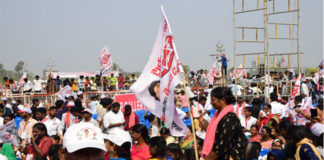 ‘యువశక్తి’ సభలో గాయపడ్డ కార్యకర్తలు