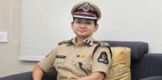 టీఎస్ఎస్పీ అదనపు డీజీగా స్వాతి లక్రా