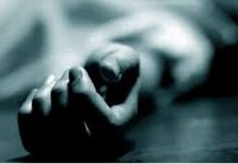 రైలు కిందపడి టీచర్ ఆత్మహత్య