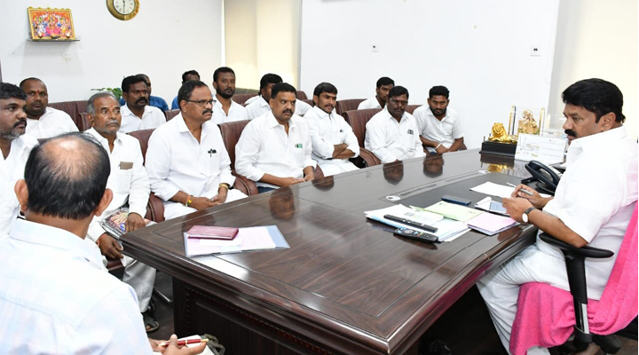 15 రోజుల్లోగా 100శాతం గొర్రెల పంపిణీ