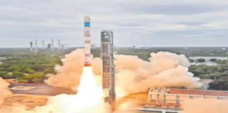 నింగిలోకి దూసుకెళ్లిన ఎస్ఎస్ఎల్వీ-డీ2