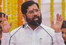 మహారాష్ట్ర సీఎం సంచలన వ్యాఖ్యలు