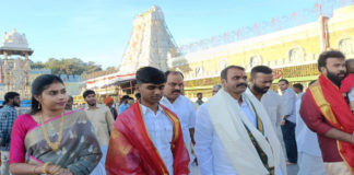 శ్రీవారి సన్నిధిలో కేంద్ర మంత్రి మురుగన్