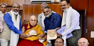 దలైలామాను బుద్ధవనానికి ఆహ్వానించిన మల్లెపల్లి