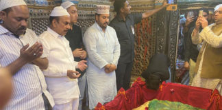 కేసీఆర్ కోలుకోవాలని హోం మంత్రి ప్రార్థనలు