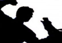 ప్రముఖ న్యాయవాదిపై దుండగుల దాడి