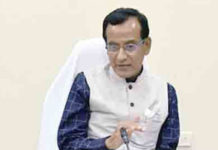 సచివాలయ ఉద్యోగులకు యూనిఫాం తప్పనిసరి