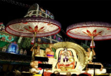 వైభవంగా శ్రీవారి చంద్రప్రభ వాహన సేవ