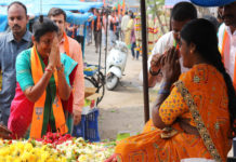 పశ్చిమలో ఒక్కసారి అవకాశం ఇవ్వండి : పద్మ