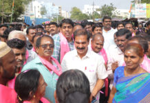 అభివృద్ధి,సంక్షేమానికి ఓటేయండి : దాస్యం