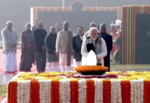 ‘సదైవ్ అటల్’ వద్ద నివాళులర్పించిన మోడీ