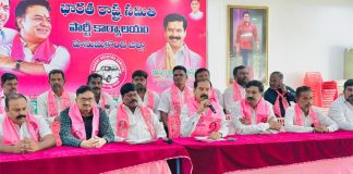 కక్షపూరిత రాజకీయాలకు C/O కాంగ్రెస్: దాస్యం