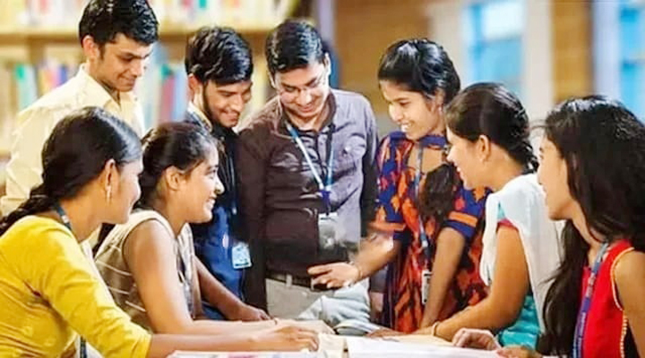 ఆ ఇంజినీరింగ్‌ కాలేజీల్లో ఫీజులు తగ్గింపు!