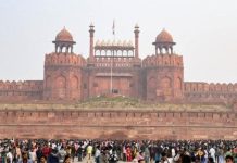 ఢిల్లీ ఎర్రకోట వద్ద పేలుళ్లకు లష్కరే కుట్ర!