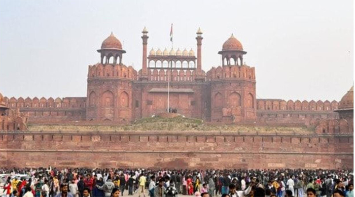 ఢిల్లీ ఎర్రకోట వద్ద పేలుళ్లకు లష్కరే కుట్ర!