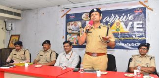 రోడ్డు ప్రమాదాలను నివారిద్ధాం: వరంగల్ సీపీ