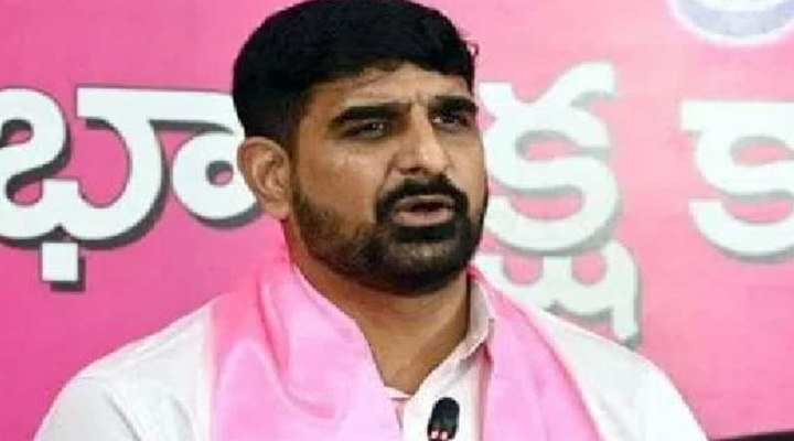 పాడి కౌశిక్ రెడ్డి కి గట్టి షాక్ తగిలింది.